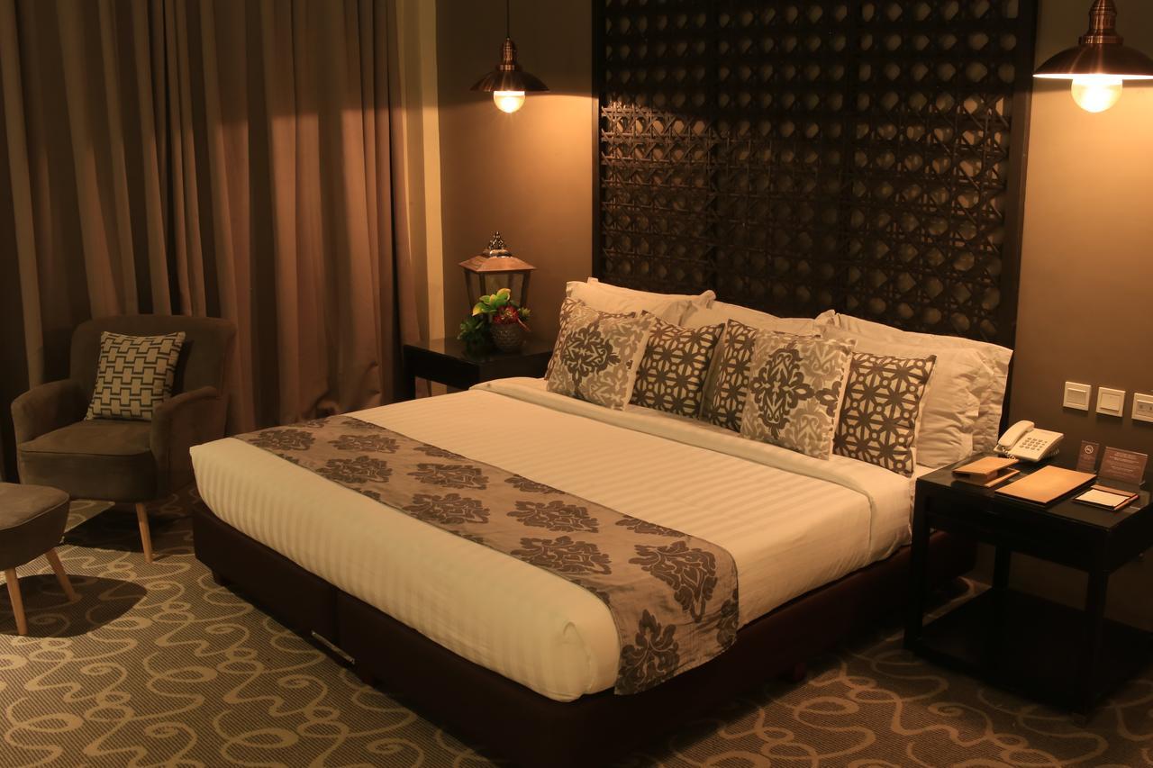 The Oriental Leyte Hotell Tacloban Eksteriør bilde